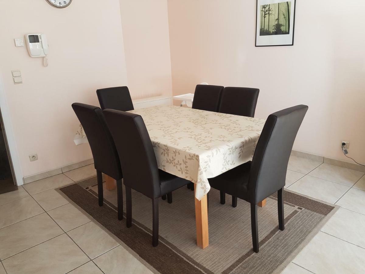 Apartment Mirage
